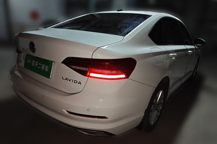 Used Volkswagen Lavida 2022 1.5L Automatic Comfort Edition Rear Right 45 Deg