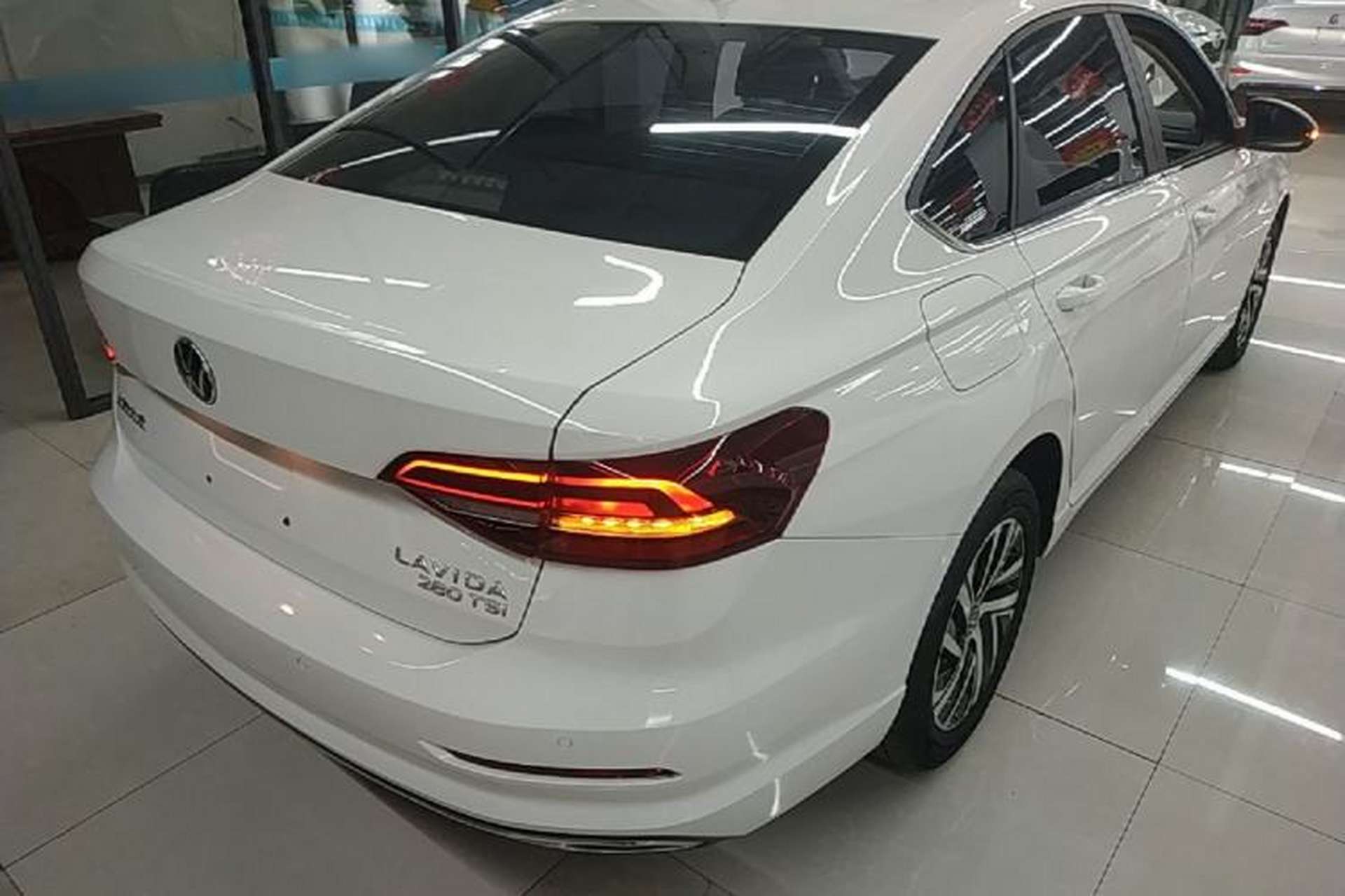 Used Volkswagen Lavida 2022 280TSI DSG Comfort Edition Rear Right 45 Deg