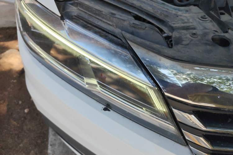 Used Volkswagen Lavida 2022 1.5L Automatic Comfort Edition Right Front Headlight