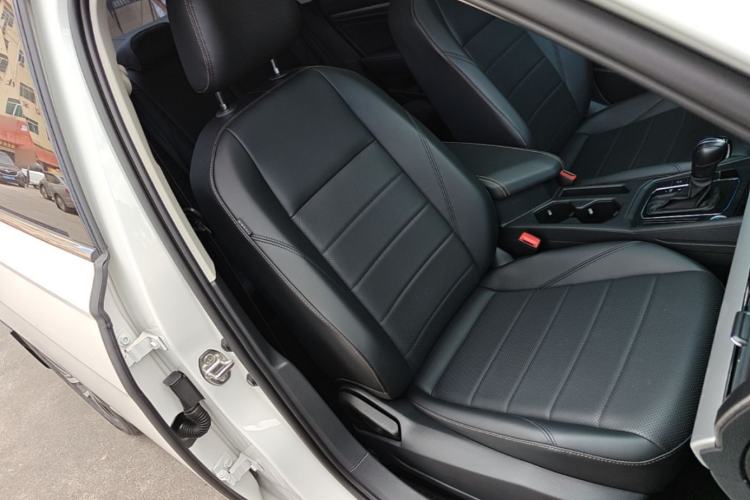 Used Volkswagen Lavida 2022 1.5L Automatic Comfort Edition Right Front Seat