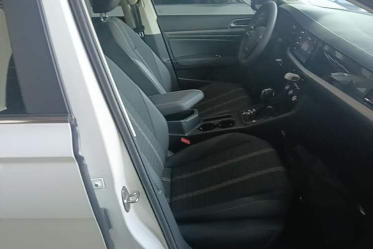 Used Volkswagen Lavida 2022 280TSI DSG Comfort Edition Right Front Seat