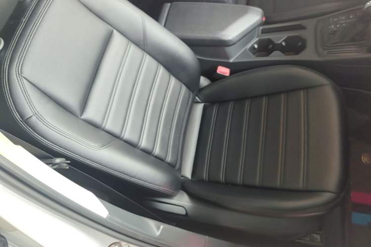 Used Volkswagen Lavida 2022 1.5L Automatic Fashion Edition Right Front Seat