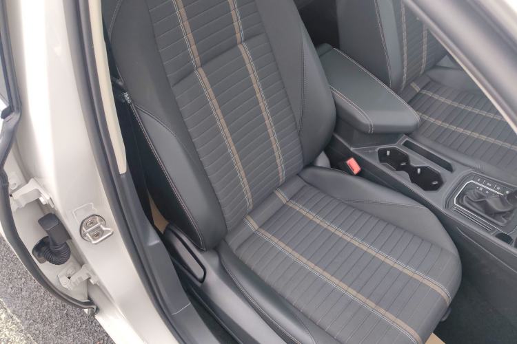 Used Volkswagen Lavida 2022 280TSI DSG Comfort Edition Right Front Seat