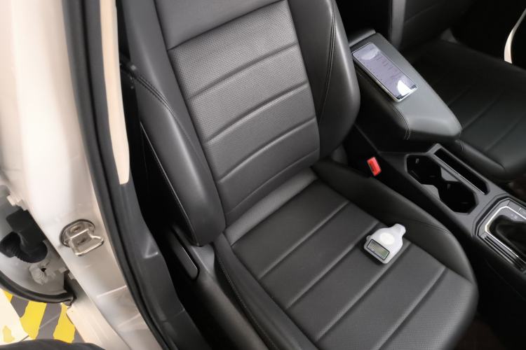 Used Volkswagen Lavida 2022 1.5L Automatic Comfort Edition Right Front Seat