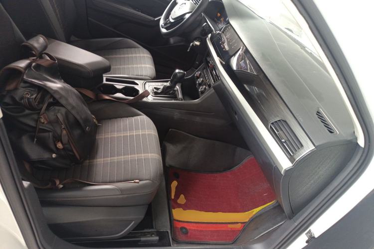 Used Volkswagen Lavida 2022 280TSI DSG Comfort Edition Right Front Seat