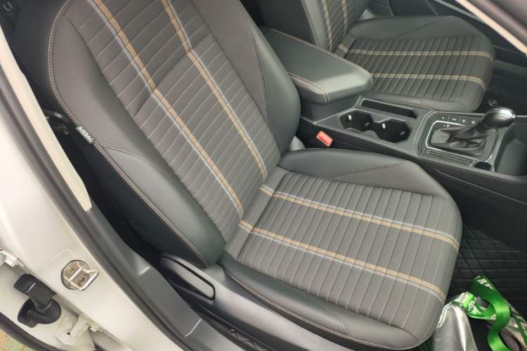 Used Volkswagen Lavida 2022 280TSI DSG Comfort Edition Right Front Seat