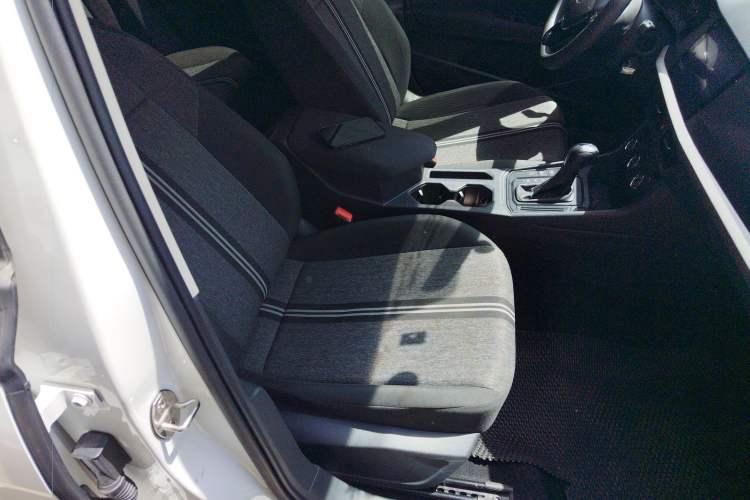 Used Volkswagen Lavida 2022 1.5L Automatic Fashion Edition Right Front Seat