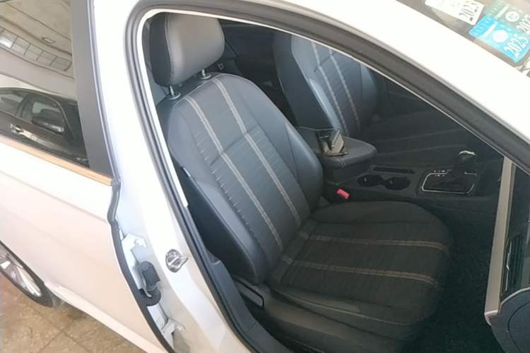 Used Volkswagen Lavida 2022 280TSI DSG Comfort Edition Right Front Seat
