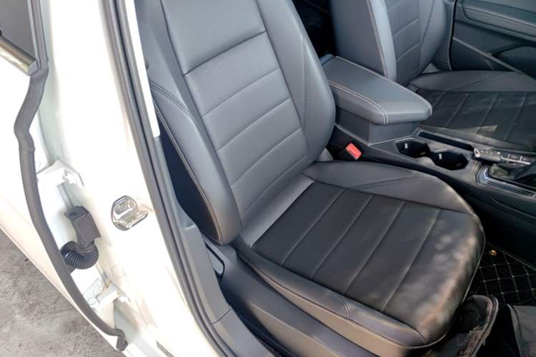Used Volkswagen Lavida 2022 1.5L Automatic Comfort Edition Right Front Seat