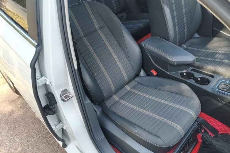 Used Volkswagen Lavida 2022 1.5L Automatic Vision Edition Right Front Seat