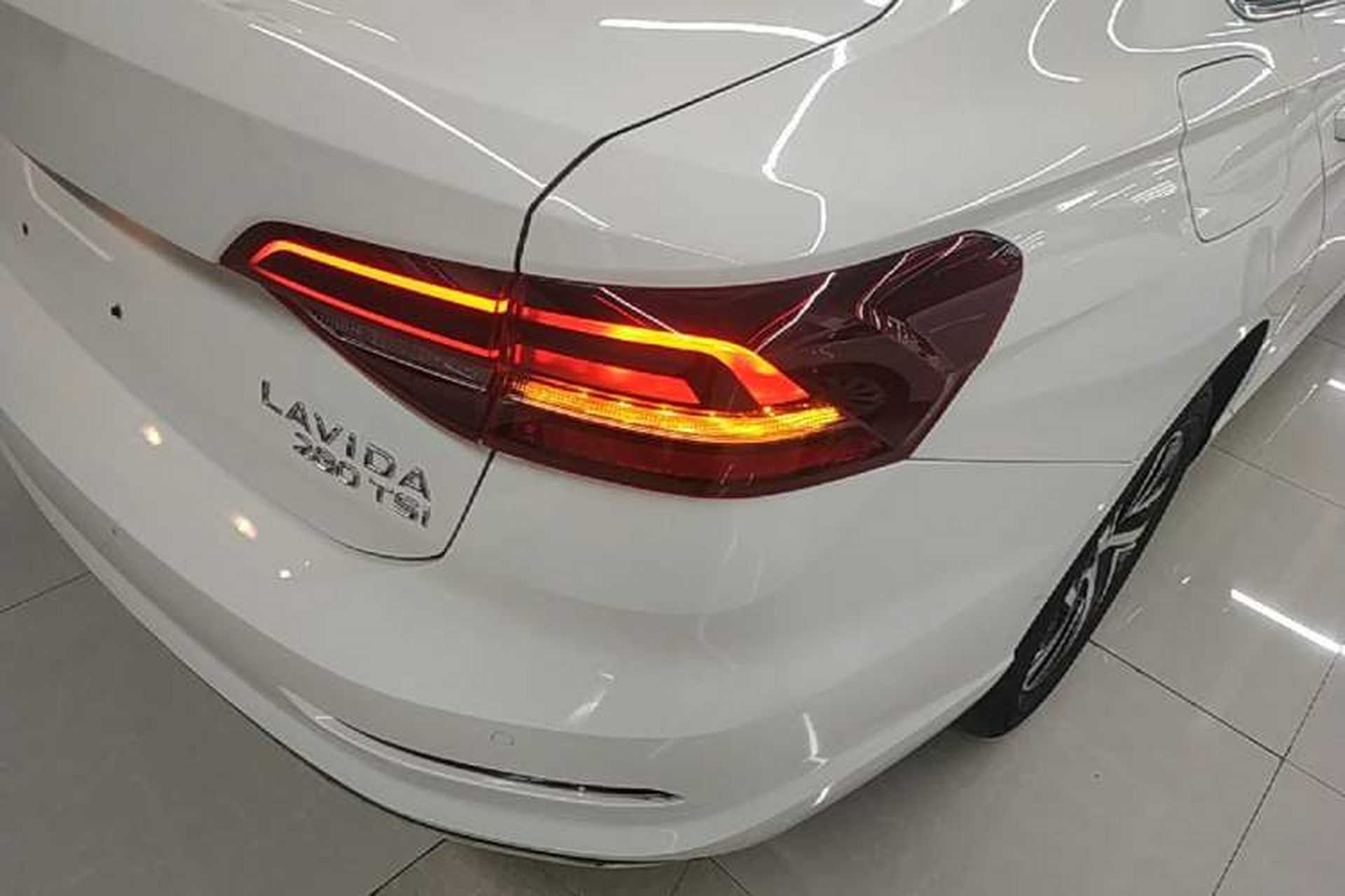 Used Volkswagen Lavida 2022 280TSI DSG Comfort Edition Right Rear Taillight