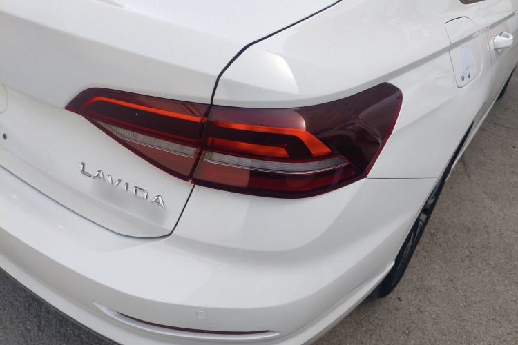 Used Volkswagen Lavida 2022 280TSI DSG Comfort Edition Right Rear Taillight