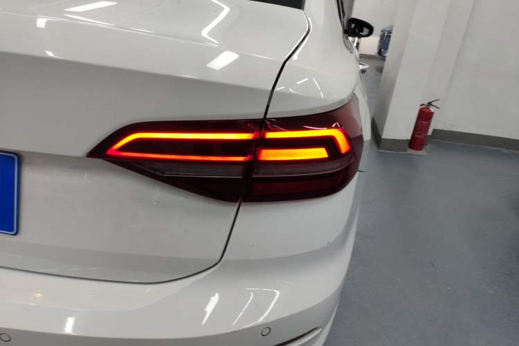 Used Volkswagen Lavida 2022 280TSI DSG Luxury Edition Right Rear Taillight
