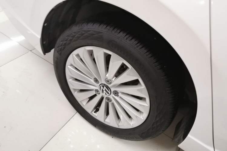Used Volkswagen Lavida 2022 280TSI DSG Comfort Edition Right Rear Wheel Hub