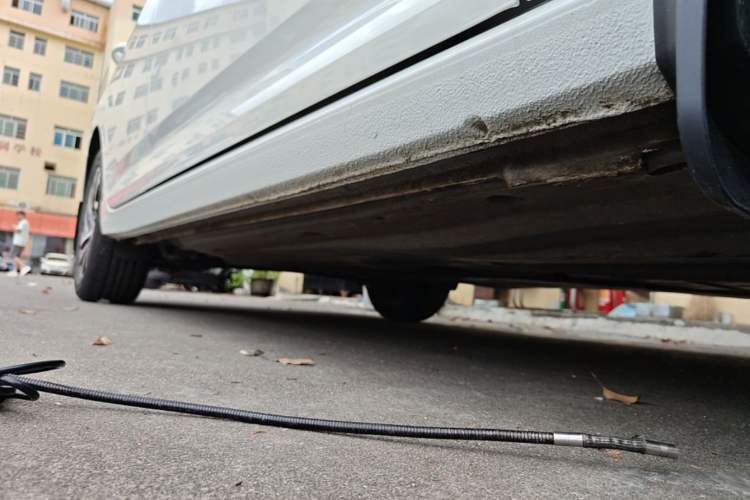 Used Volkswagen Lavida 2022 1.5L Automatic Comfort Edition Right Side Sill