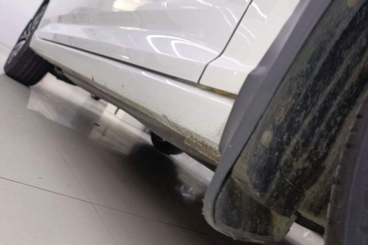 Used Volkswagen Lavida 2022 280TSI DSG Luxury Edition Right Side Sill