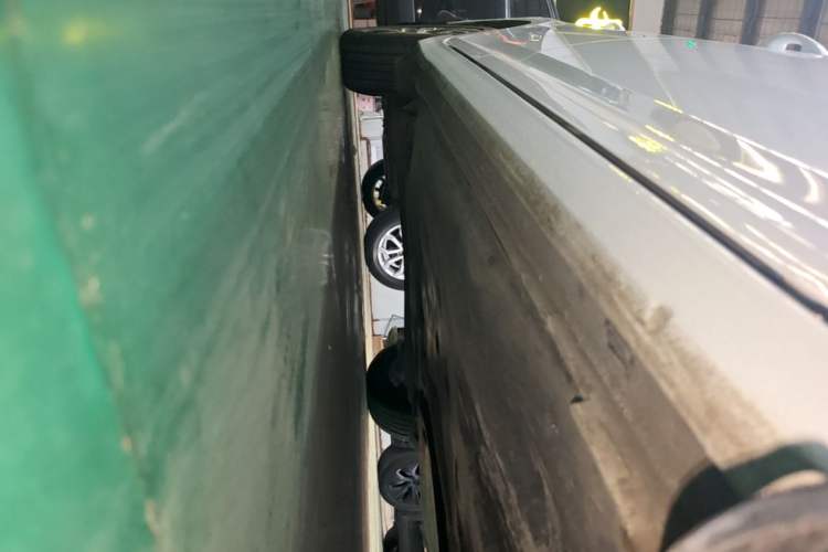 Used Volkswagen Lavida 2022 280TSI DSG Comfort Edition Right Side Sill