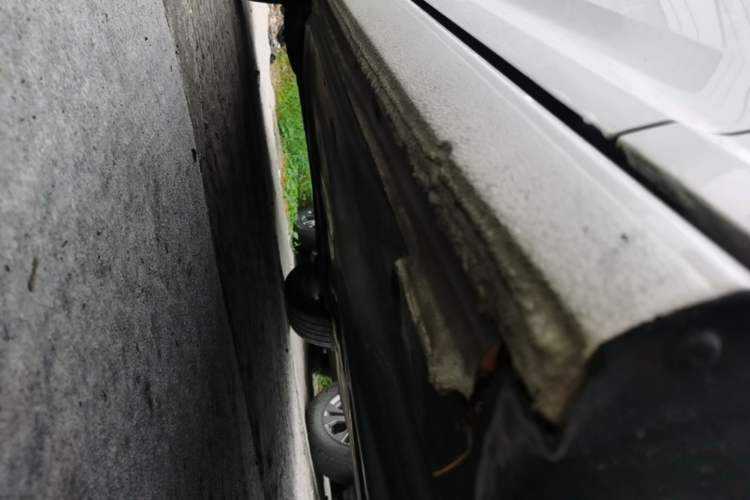 Used Volkswagen Lavida 2022 280TSI DSG Comfort Edition Right Side Sill