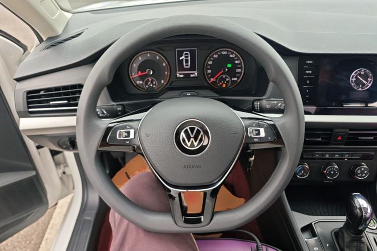 Used Volkswagen Lavida 2022 1.5L Automatic Fashion Edition Steering Wheel
