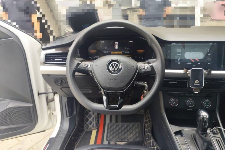 Used Volkswagen Lavida 2022 1.5L Automatic Comfort Edition Steering Wheel