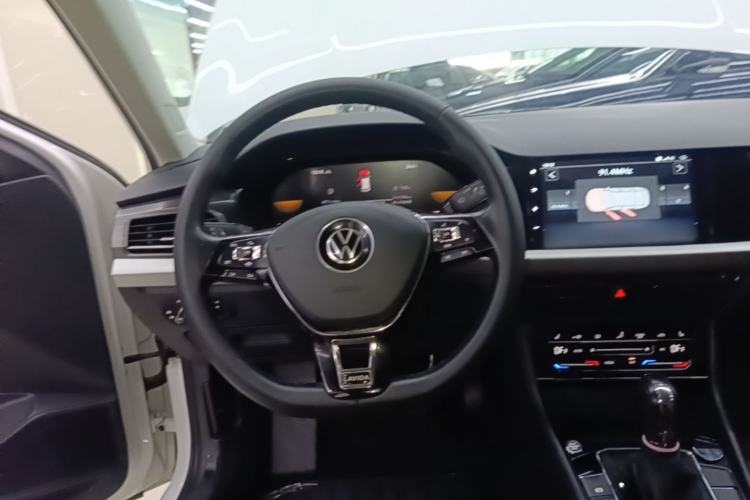 Used Volkswagen Lavida 2022 280TSI DSG Luxury Edition Steering Wheel