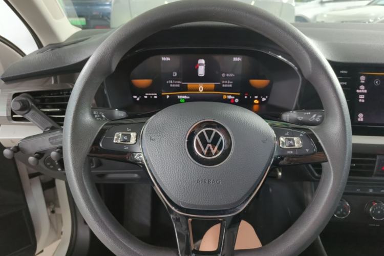 Used Volkswagen Lavida 2022 1.5L Automatic Comfort Edition Steering Wheel