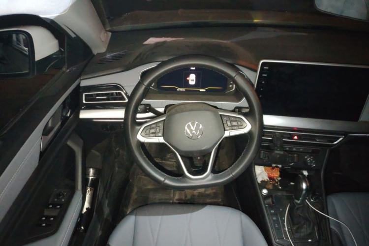 Used Volkswagen Lavida 2022 1.5L Automatic Comfort Edition Steering Wheel