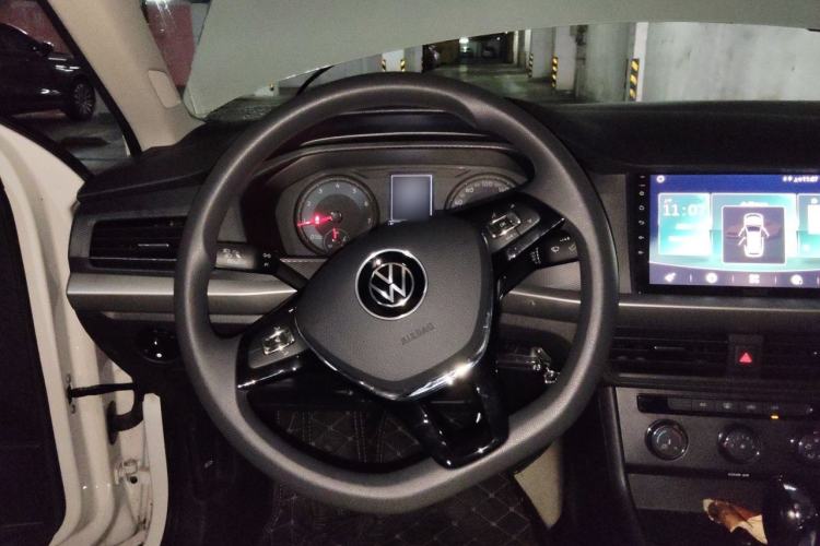 Used Volkswagen Lavida 2022 1.5L Automatic Fashion Edition Steering Wheel