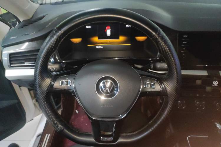 Used Volkswagen Lavida 2022 280TSI DSG Comfort Edition Steering Wheel