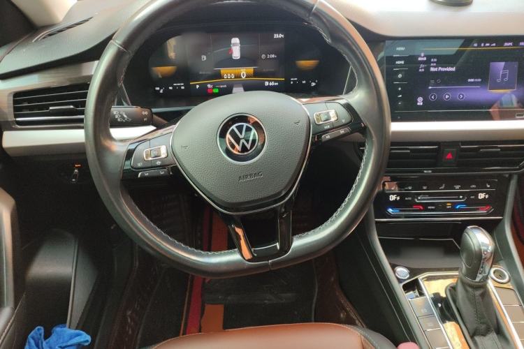 Used Volkswagen Lavida 2022 280TSI DSG Luxury Edition Steering Wheel