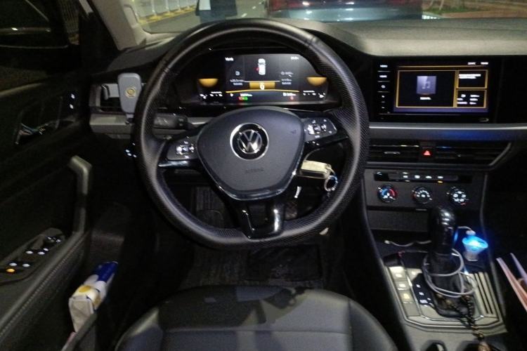 Used Volkswagen Lavida 2022 1.5L Automatic Comfort Edition Steering Wheel