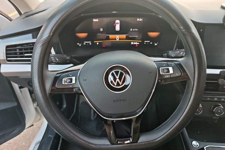 Used Volkswagen Lavida 2022 1.5L Automatic Comfort Edition Steering Wheel