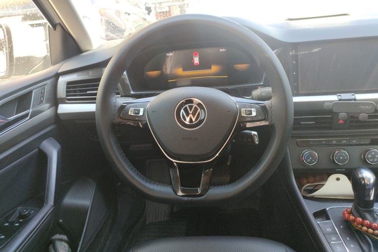 Used Volkswagen Lavida 2022 1.5L Automatic Comfort Edition Steering Wheel
