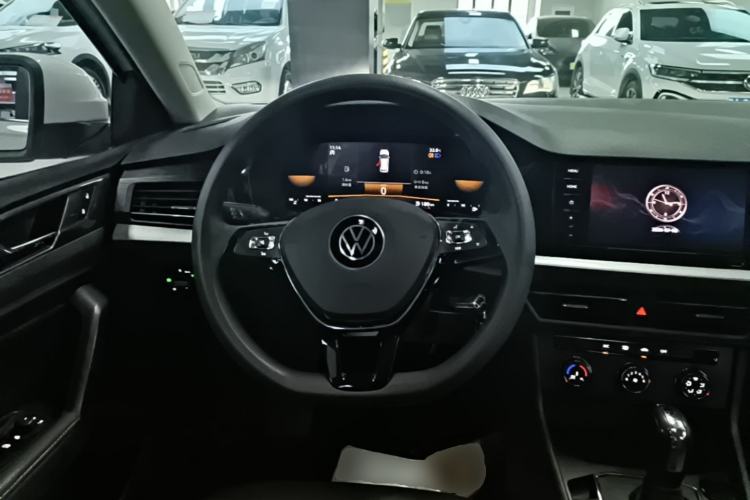 Used Volkswagen Lavida 2022 1.5L Automatic Comfort Edition Steering Wheel