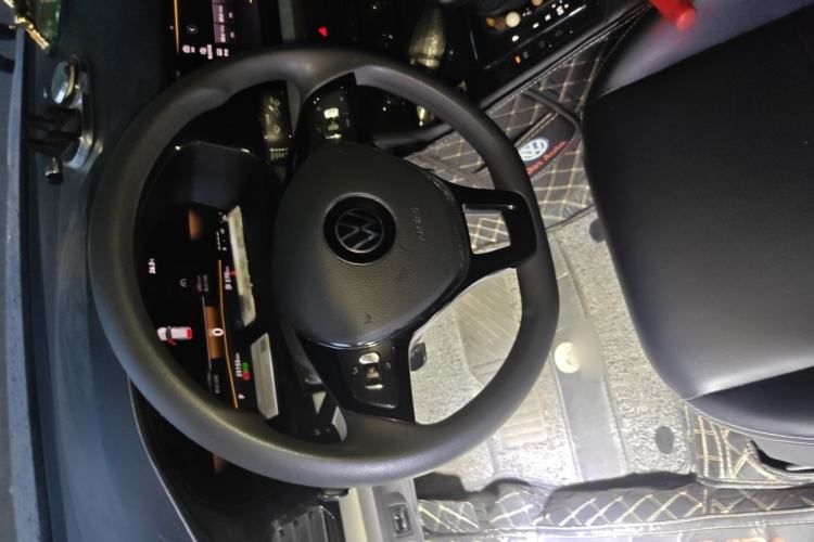 Used Volkswagen Lavida 2022 1.5L Automatic Vision Edition Steering Wheel