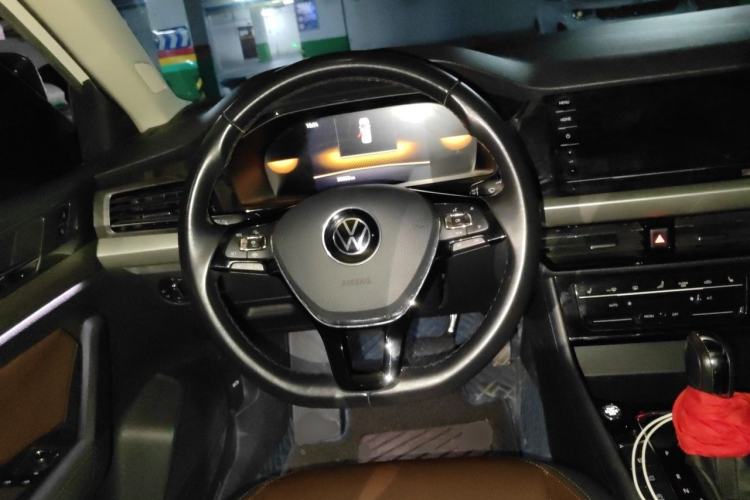 Used Volkswagen Lavida 2022 280TSI DSG Luxury Edition Steering Wheel