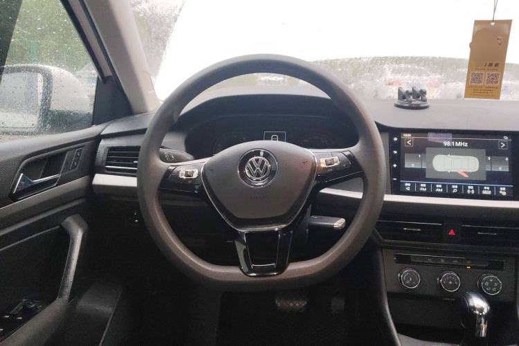 Used Volkswagen Lavida 2022 1.5L Automatic Fashion Edition Steering Wheel