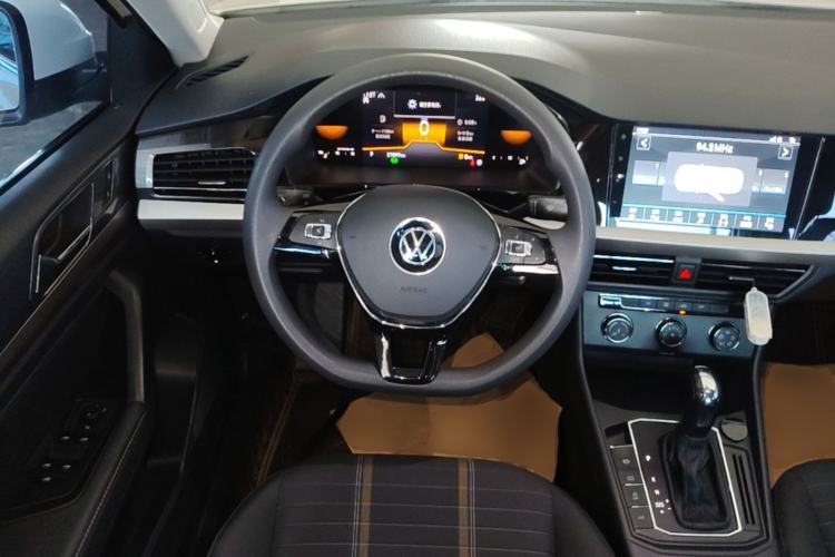 Used Volkswagen Lavida 2022 280TSI DSG Comfort Edition Steering Wheel