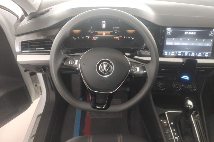 Used Volkswagen Lavida 2022 1.5L Automatic Vision Edition Steering Wheel