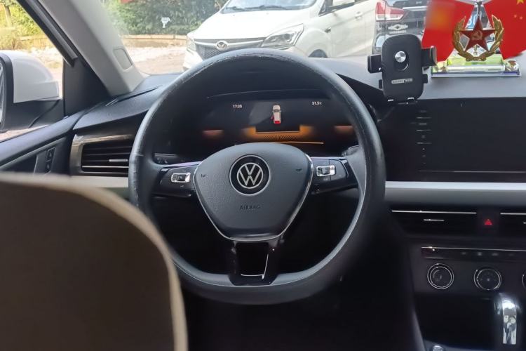 Used Volkswagen Lavida 2022 1.5L Automatic Vision Edition Steering Wheel