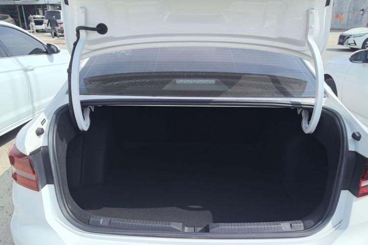 Used Volkswagen Lavida 2022 280TSI DSG Comfort Edition Trunk