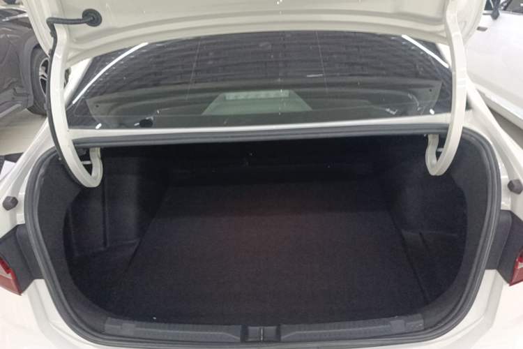 Used Volkswagen Lavida 2022 280TSI DSG Luxury Edition Trunk
