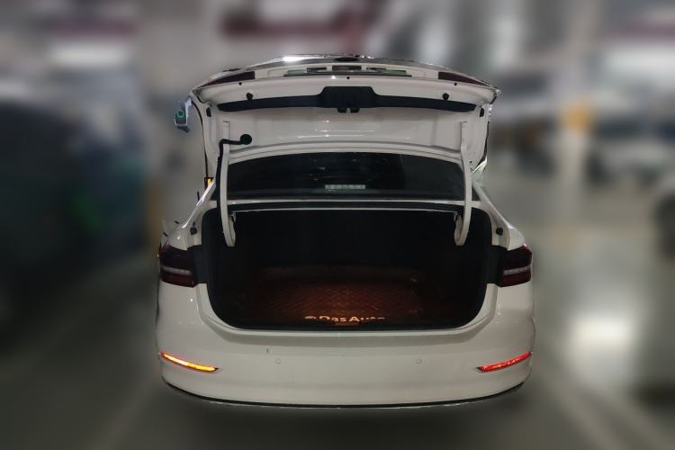 Used Volkswagen Lavida 2022 280TSI DSG Comfort Edition Trunk