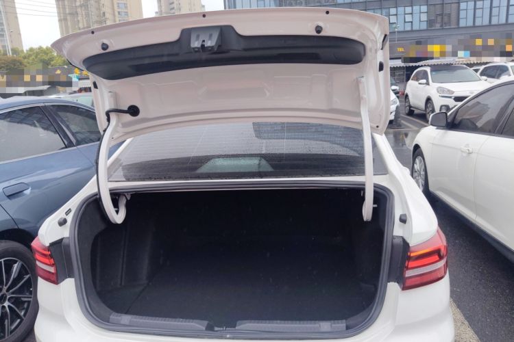 Used Volkswagen Lavida 2022 280TSI DSG Comfort Edition Trunk