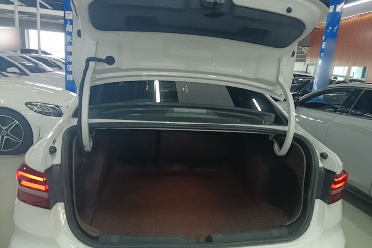 Used Volkswagen Lavida 2022 280TSI DSG Comfort Edition Trunk