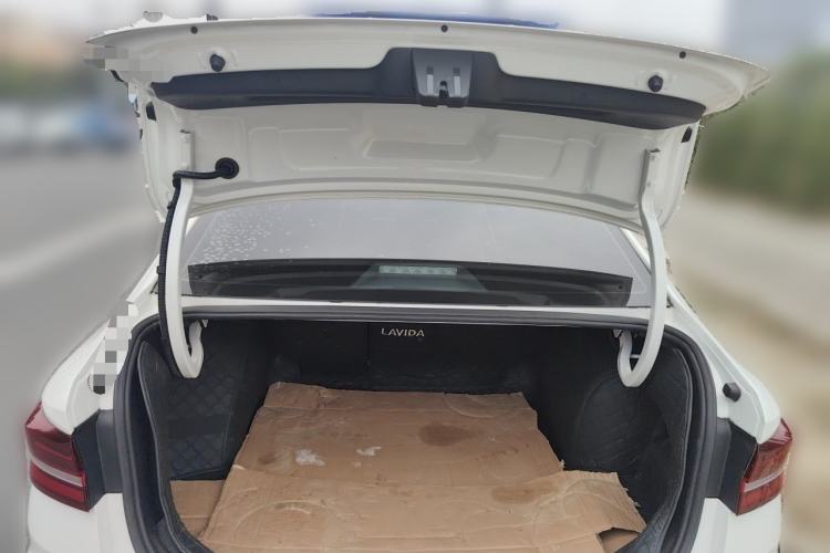 Used Volkswagen Lavida 2022 1.5L Automatic Comfort Edition Trunk