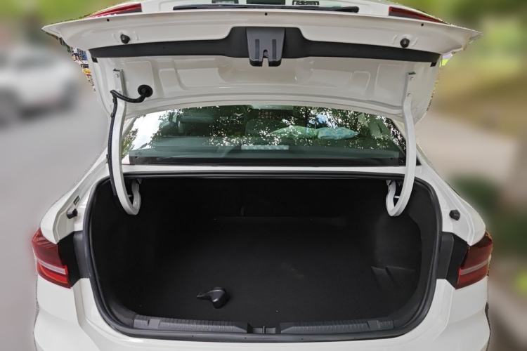 Used Volkswagen Lavida 2022 1.5L Automatic Comfort Edition Trunk