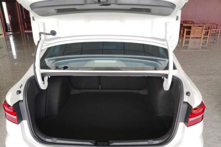 Used Volkswagen Lavida 2022 280TSI DSG Comfort Edition Trunk