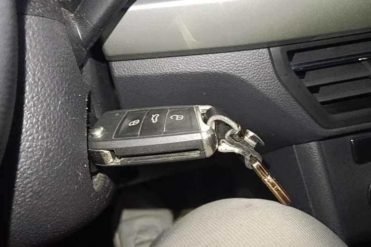 Used Volkswagen Lavida 2022 1.5L Automatic Comfort Edition Vehicle Key