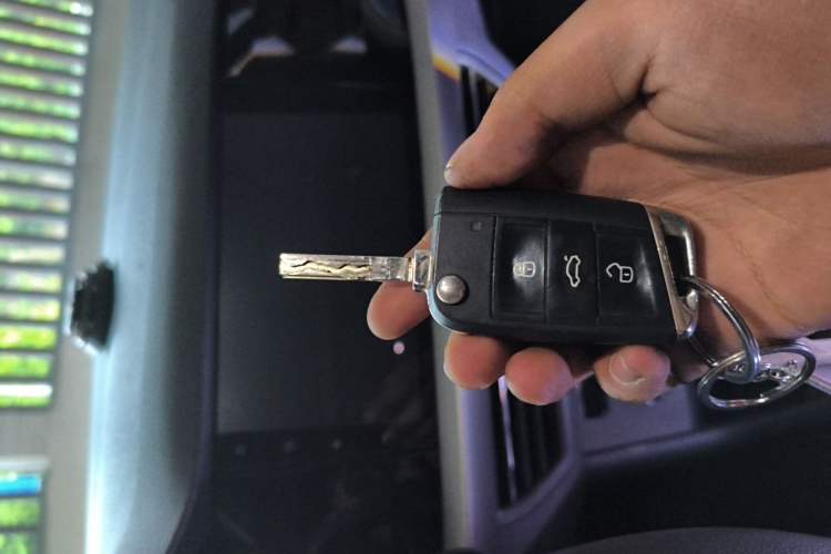 Used Volkswagen Lavida 2022 1.5L Automatic Comfort Edition Vehicle Key